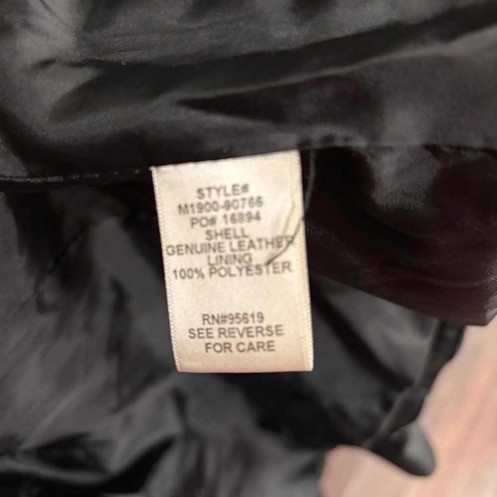 JohnPaulRichard Classic Black Leather Jacket - Picture 4 of 5